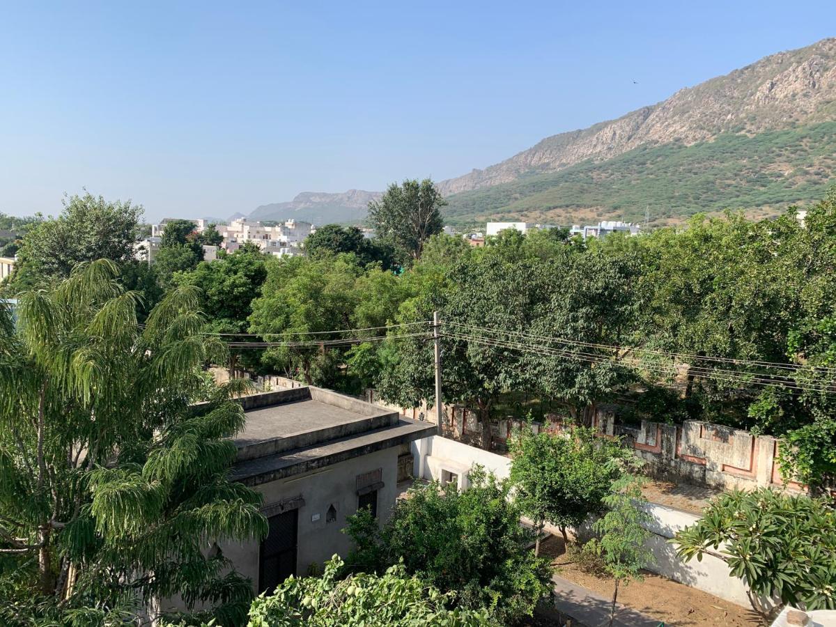 Ashraya Home Stay In Pushkar Valley Ajmer Exterior photo